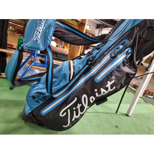 43 - A good quality Titleist sta dry golf bag in excellent clean condition, expensive when new.