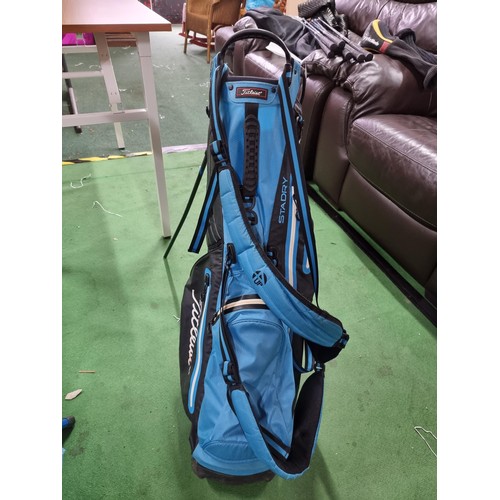 43 - A good quality Titleist sta dry golf bag in excellent clean condition, expensive when new.