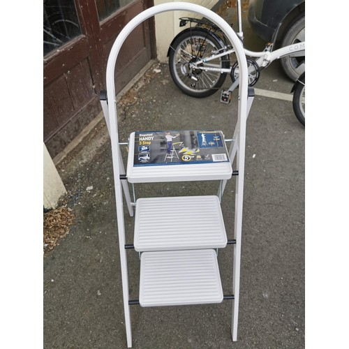 161 - White as new 3 step ladder in good overall condition height 68cm