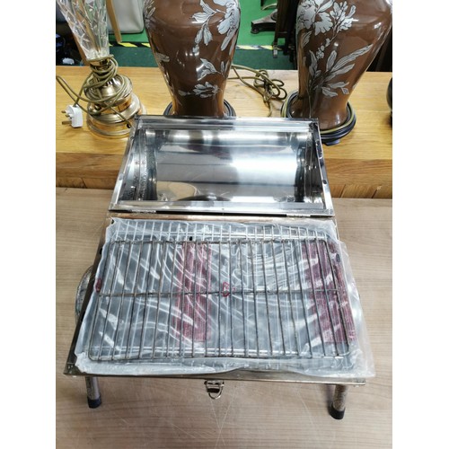 175 - Makita stainless steel free standing BBQ in good order height 36cm length 41cm