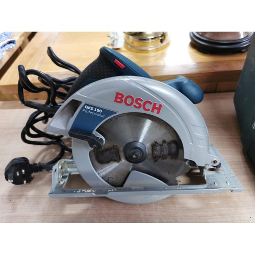 183 - Bosch GKS 190 1400w circular saw complete with heavy duty case in good order