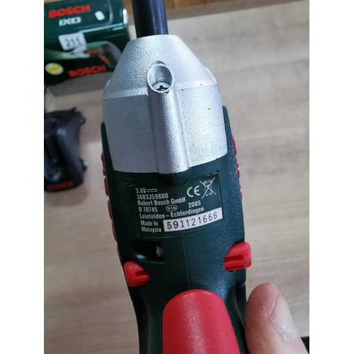 211 - Bosch electric screwdriver set comes with charger and accessories