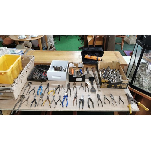 231 - Box containing a large quantity of pliers, chisels, metal cutters etc