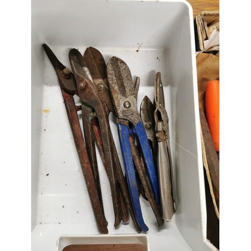 231 - Box containing a large quantity of pliers, chisels, metal cutters etc