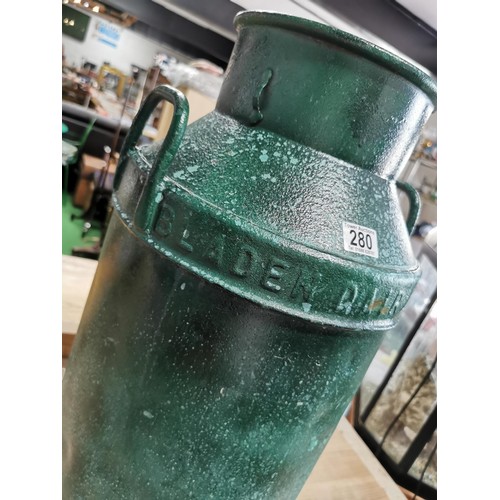 280 - Good quality vintage green painted milk churn stamped Bladen Dairies Ltd around the edge in good ord... 