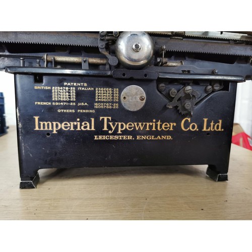 288 - Antique 1940's Imperial 50 typewriter by the Imperial Typewriter Co.Ltd, Leicester, in good order, w... 