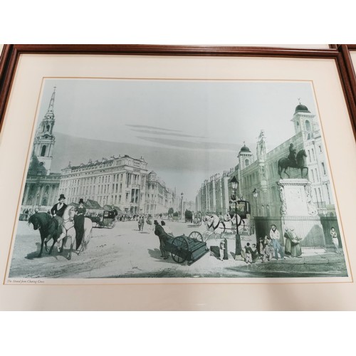 305 - 5x framed and glazed prints of various London Landmarks inc Tower of London, The Strand, Hyde Park e... 