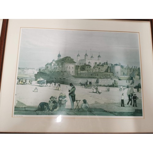 305 - 5x framed and glazed prints of various London Landmarks inc Tower of London, The Strand, Hyde Park e... 