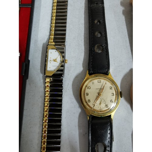 428 - 7x ladies watches and 2x mens watches. Includes Capital and Junghans.