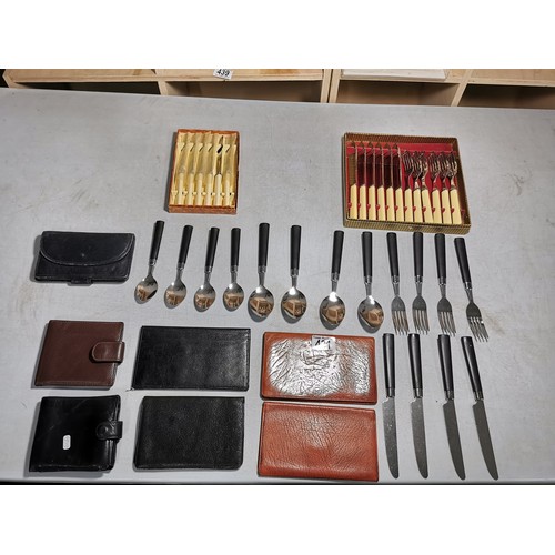 431 - 7x mens Wallets, all leather, includes used and new along with a selection of cutlery including 6 bu... 