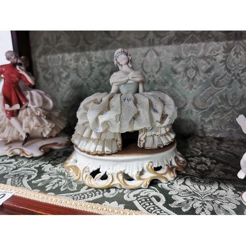 460 - 2x Capodimonte ceramic 18th century ornate figurines stamped to the base, with lace work dresses, on... 