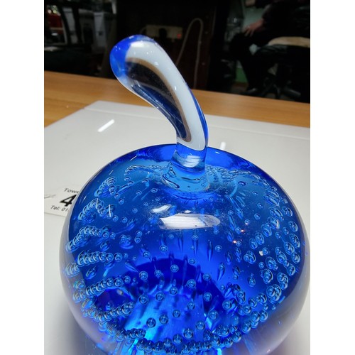 408 - A rare Whitefriars glass sky blue apple paperweight pattern number 9891 from 1979-1980. The controll... 