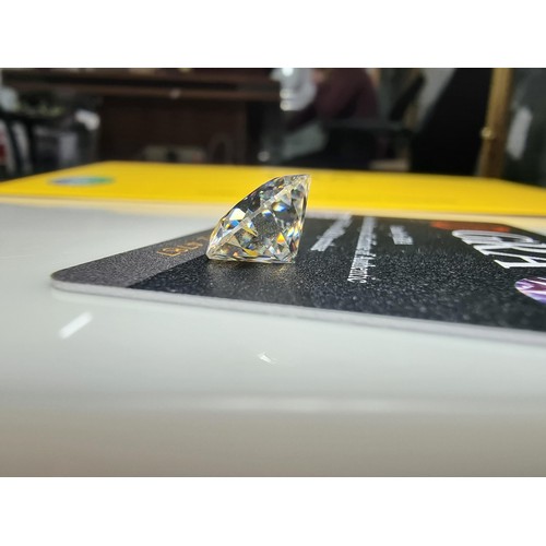 384 - A large 6ct (12mm) moissanite diamond by GRA with full COA and moissanite report. this moissanite di... 