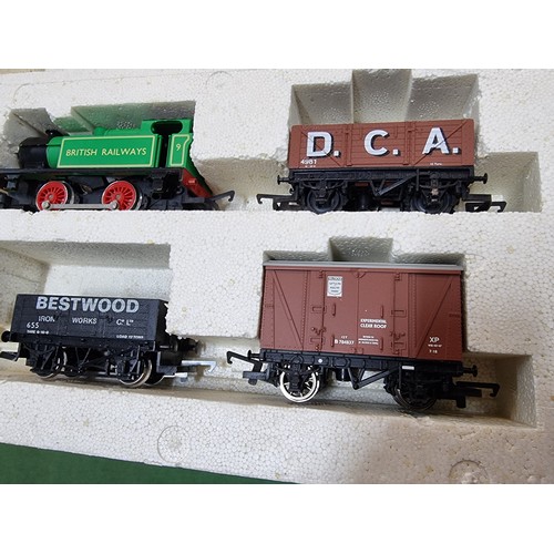 9 - A boxed Hornby R841 industrial freight electric train set, OO gauge in hardly used clean condition -... 