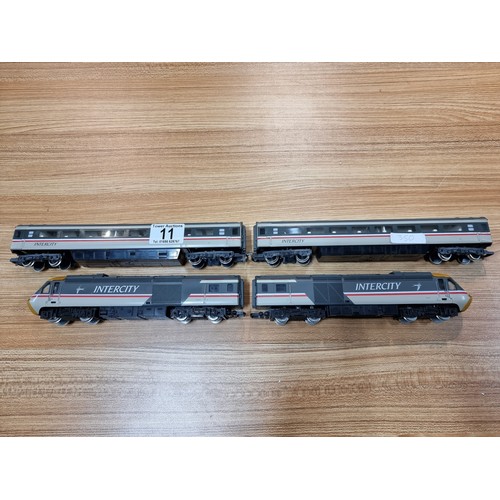 11 - A Hornby intercity 125 four car set with working lights, swallow livery including loco DVT and 2 coa... 