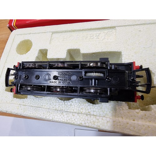 17 - A brand new old stock Hornby R2063 Isle Of Wight Terrier locomotive freshwater 2 with instructions.