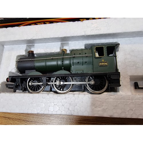 21 - A boxed Mainline 37-058 collet class locomotive and tender GWR in excellent clean condition and test... 