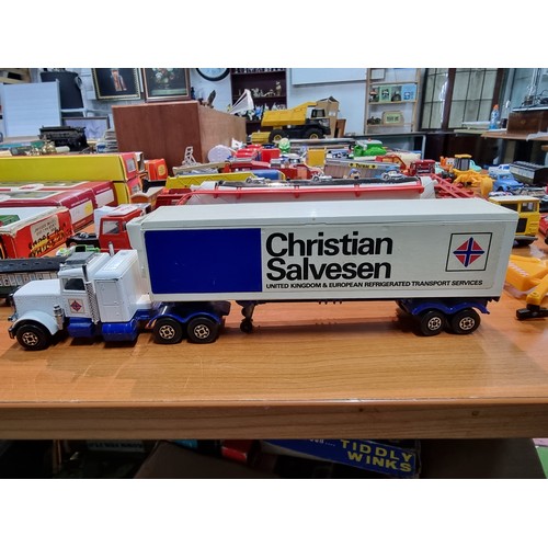 25 - A large collection of various vintage diecast vehicles to include some good long truck lorries inclu... 