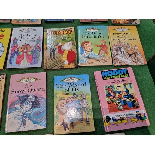 30 - A large collection of various children's books, National Geographic magazines and children's audio b... 