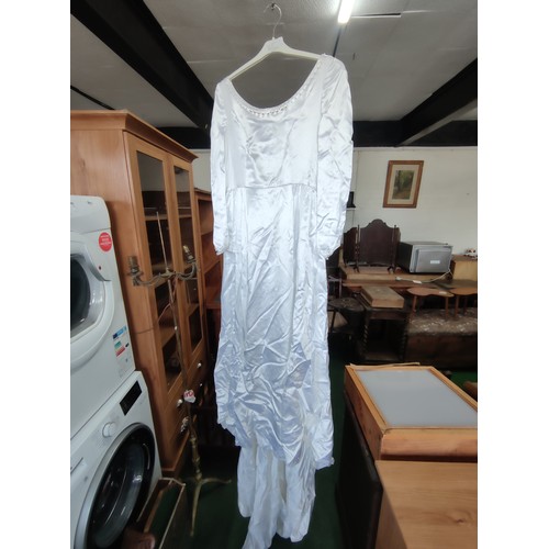 93 - A quantity of 6x various wedding dresses, some new with tags to include some good brand names, inclu... 