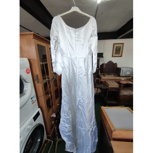 93 - A quantity of 6x various wedding dresses, some new with tags to include some good brand names, inclu... 