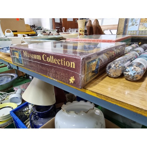 43 - A large collection of new and sealed puzzles to include 6x large puzzle sets, along with 13x mini pu... 