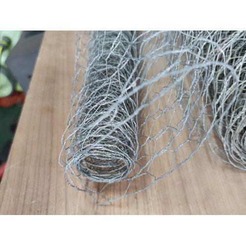 141 - 2 x rolls of chicken wire