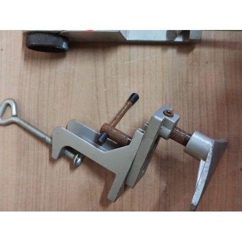 157 - Assorted workbench clamp on accessories