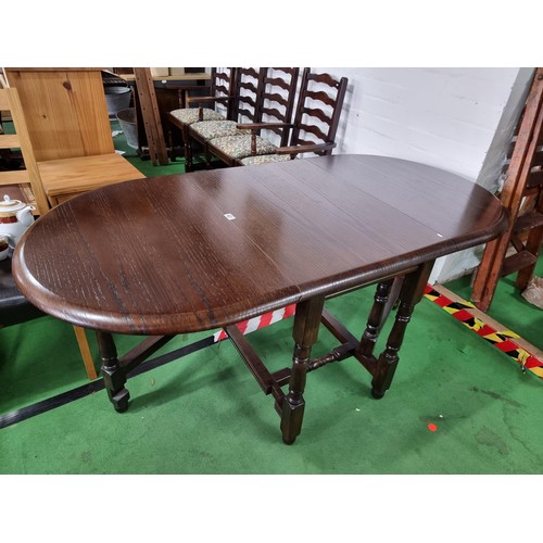 401 - Excellent quality chunky solid oak gate leg dining table featuring a smooth waterfall edge all the w... 