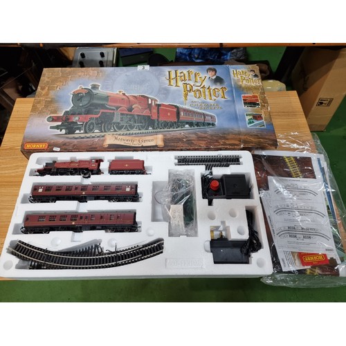 Hornby hogwarts sales express train