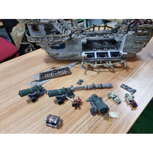 37 - A large impressive Mega Bloks Pirates of the Caribbean. Dread Eye's Phantom Ghost Balleon Pirate Shi... 