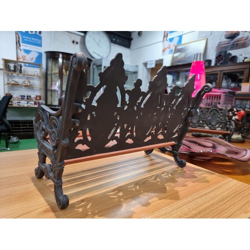 365 - A good quality miniature ornamental cast iron bench with wooden slats, in excellent clean condition ... 