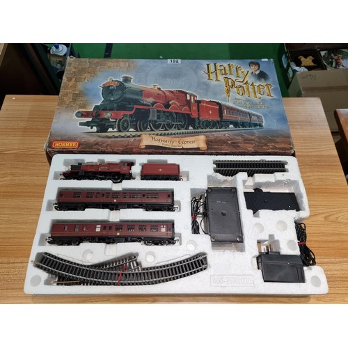 Harry potter cheap hornby train set