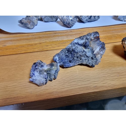 20K - A large collection of rare specimens of Blue John fluorite, Blue John is only found in 1 place in th... 