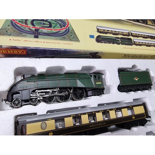 127 - A boxed as new Hornby R1136 Yorkshire Pullman train set quicksilver locomotive and 3 pullman coaches... 