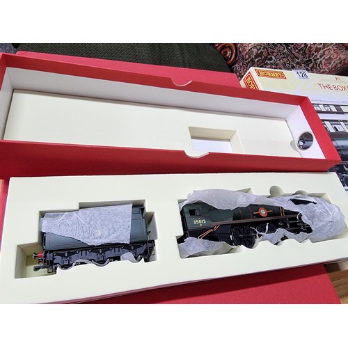 128 - A brand new and boxed Hornby 1038 special edition Orient Express the boxed set. To include locomotiv... 