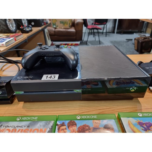 143 - An Xbox one gaming console with a 1TB hard drive complete with 5 good games, controller, Xbox connec... 