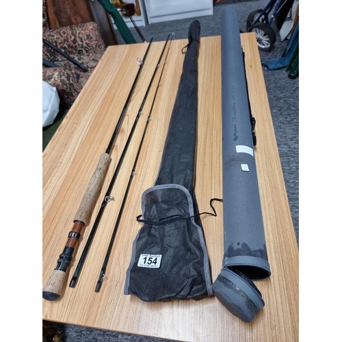 154 - Wychwood trueflex 3 piece fly rod in very clean condition, hardly any use. Complete with sleeve and ... 