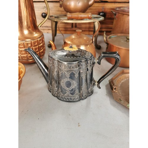 13 - Large quantity of copper items to inc jugs, jelly molds, teapots along with a brass trivet, epns tea... 