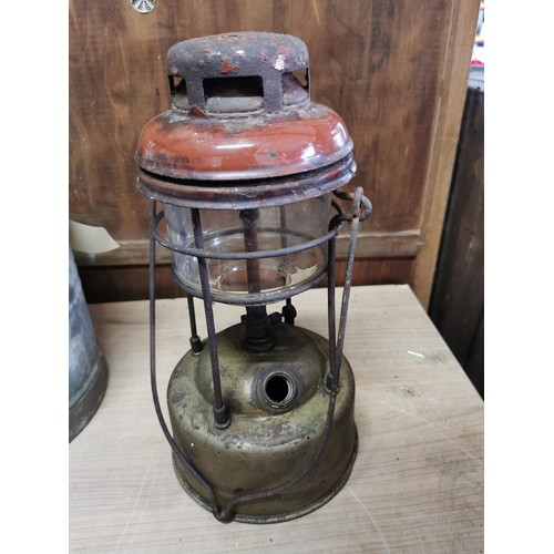 61 - Quantity of collectables inc galvanised mop bucket galvanised bucket, fish steamer, tins and tilley ... 