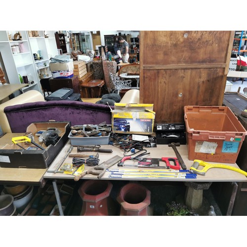 72 - Large collection of various tools inc BMW wiring for fog lights, saw blades, hammers, hand vice alon... 