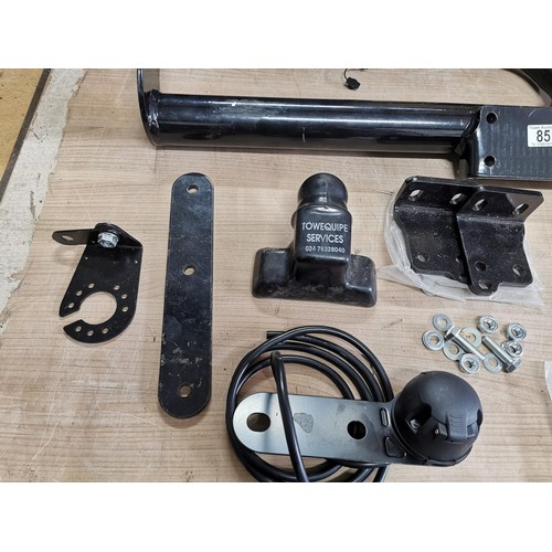 85 - Complete pickup tow bar kit will fit a Mitsubishi pick up may fit other pick ups complete with brack... 