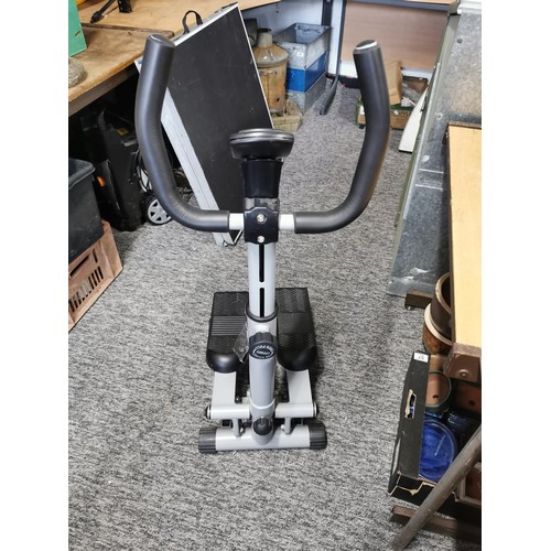 106 - Exercise stepping machine with rubber grip handles and digital display,