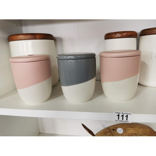 111 - Quantity of ceramic kitchen storage pots inc Sugar, Coffee, Tea, other storage jars along with a lar... 