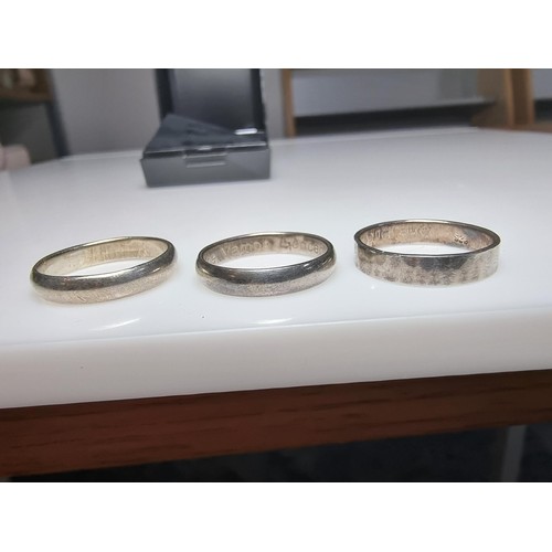 260 - A bundle of 3x 925 silver plain rings, 2 are inscribed, one with One Direction concert and the other... 