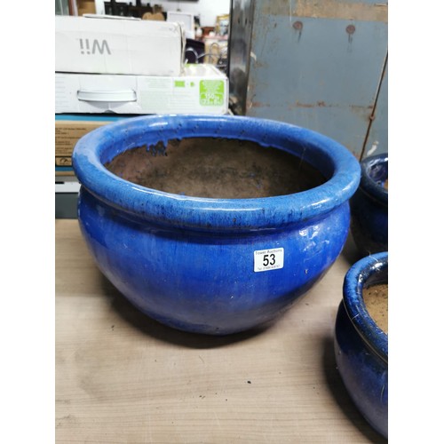 53 - Very large blue glazed terracotta planter along with 2x graduated dark blue terracotta planters, lar... 