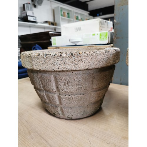 56 - 2x concrete planters with brick design edging, height of 24cm, diameter 36.5cm