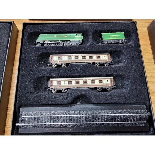 138 - A set of 4x as new N gauge mini train sets for display only by Atlas editions to include The Flying ... 