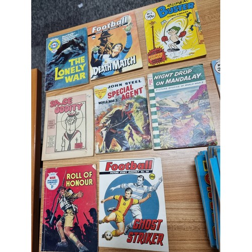 204 - A large collection of vintage small comics to include approx 119 fun size Dandy and Beano comics alo... 