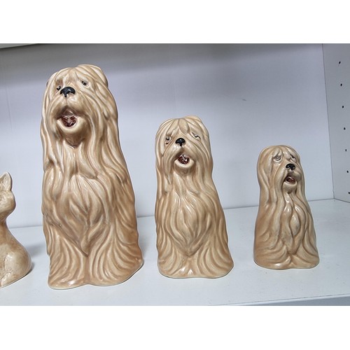 135F - 3 sets of vintage Sylvac graduated animal figures to include 2x Caricature dog figures 5295, 3x long... 